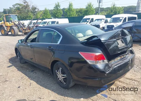 2010 Honda Accord 2.4 Lx z USA, uszkodzony, nr VIN 1HGCP2E37AA039947